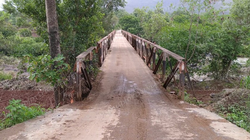 17_Narrow bridge over a stream- Rajgad and Baneshwar travelogue
