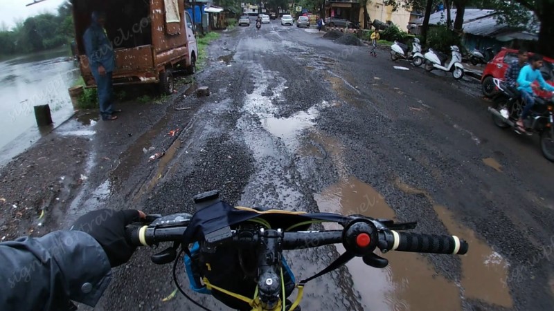 MTB cycling on bad roads at malavli lonavala- lonavala cycling bhaja and karla caves