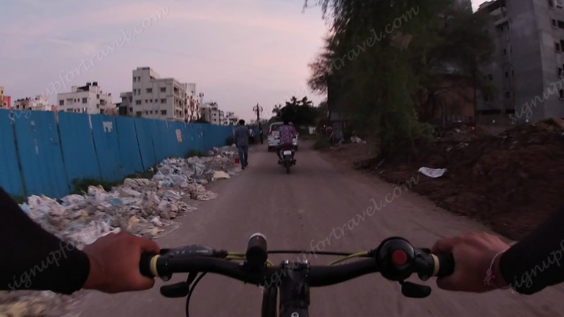dirty roads in pune- lonavala cycling bhaja and karla caves