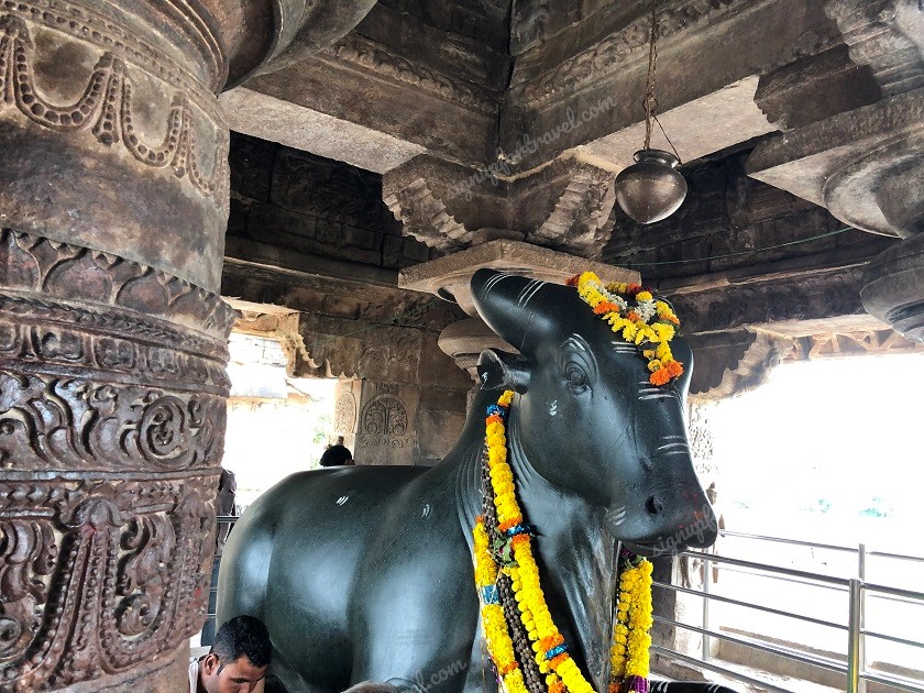 Nandi outside the Virupaksha temple, Pattadakal