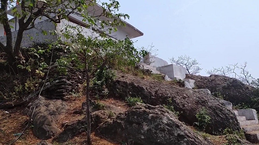 Hanuman Temple at Dalma Hill Top