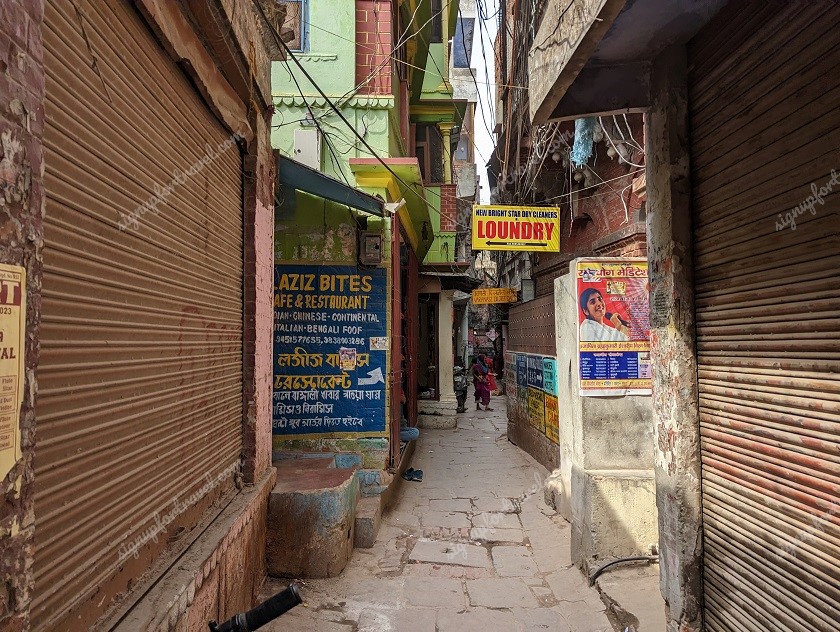 The never ending alleys of Varanasi